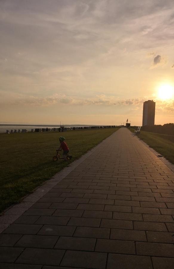 Ferienwohnung Fuer Grosse Familien Im Haus Akunak Büsum Exteriér fotografie